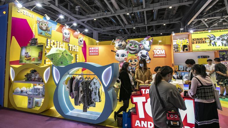 “汤姆猫”主人出事:上任一年频繁减持、多次“踩红线”